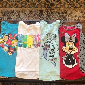 Set of 4  girls T-shirts size 4/5